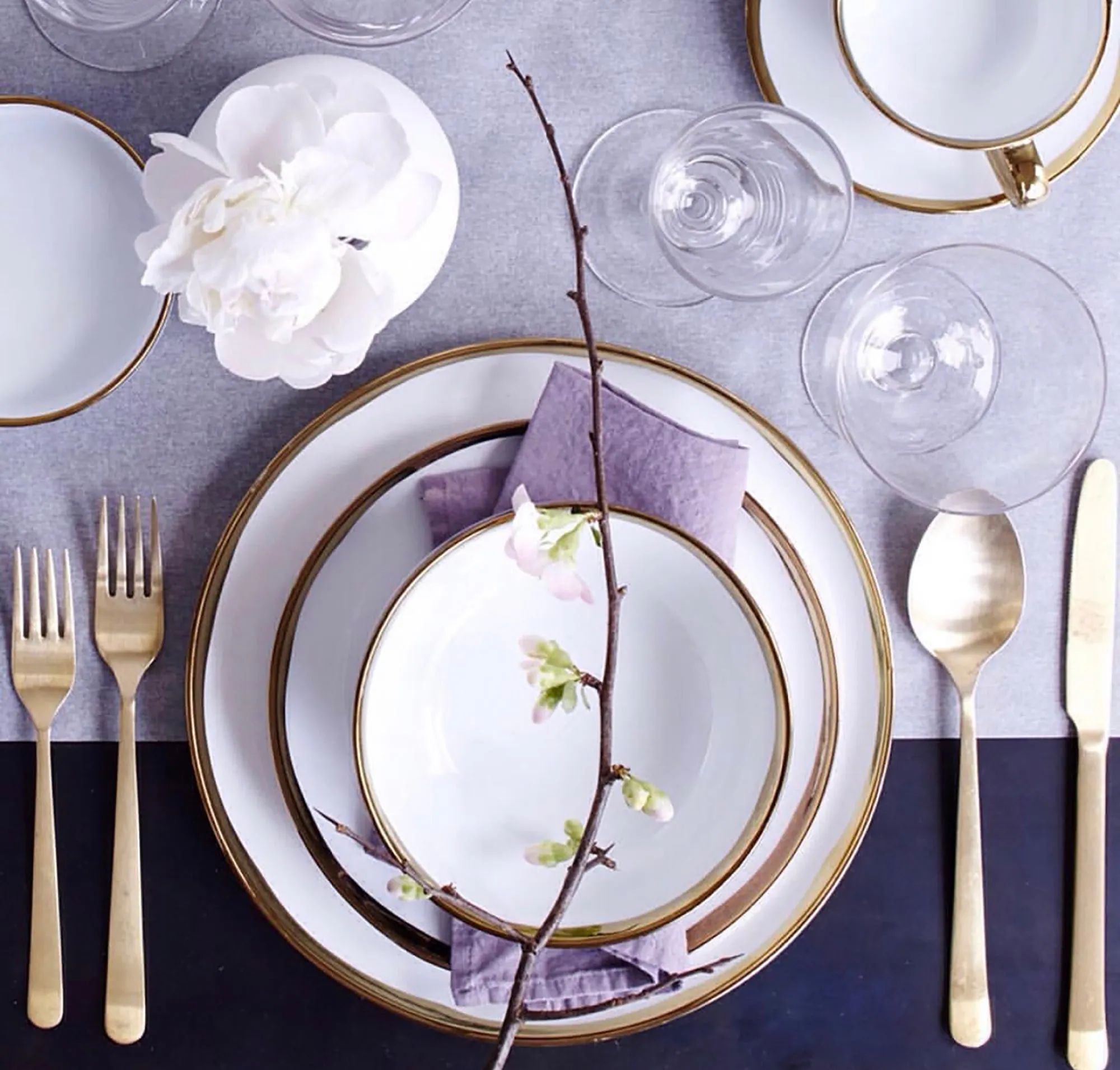 Dauville Gold Metallic Porcelain 3 Piece Dinnerware Set, Service For 1