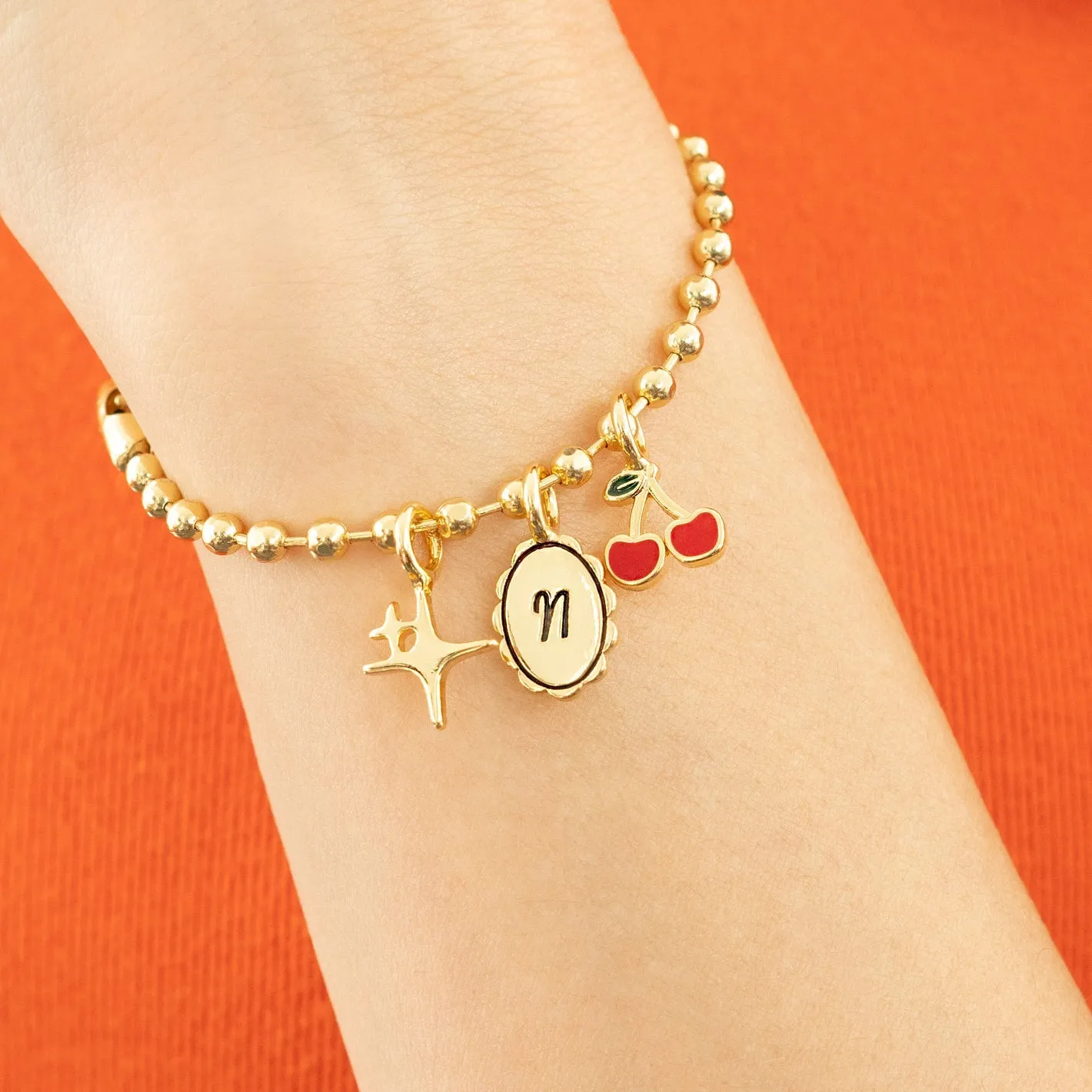 Lucky Feather - Charm Garden - Scalloped Initial Charm - Gold - T